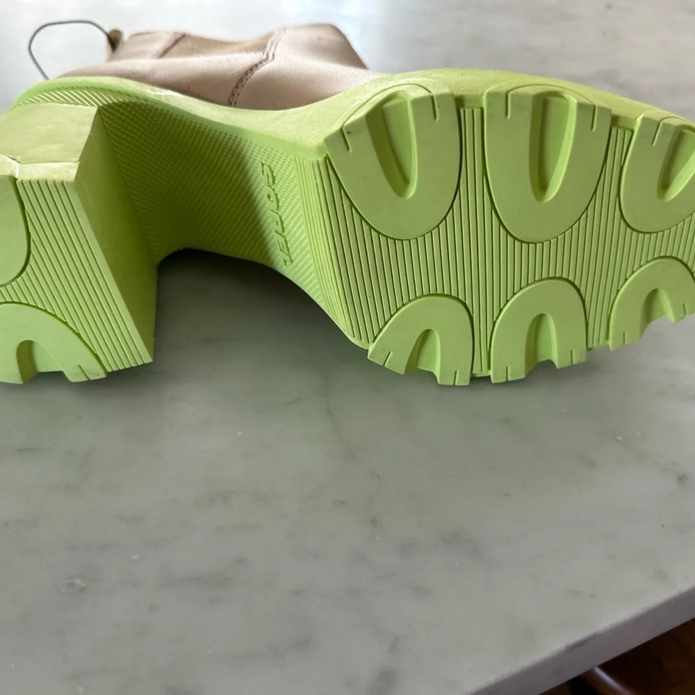 Sorel Tan Heeled Boots with Neon Green Sole - Picture 3 of 6